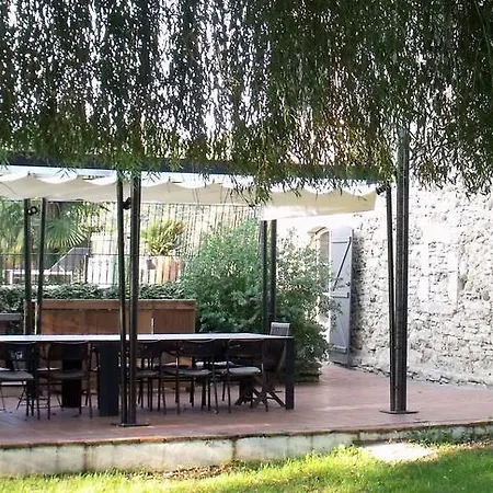 Maison Basta Bed & Breakfast
